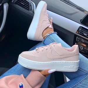 Nike sage low sneakers